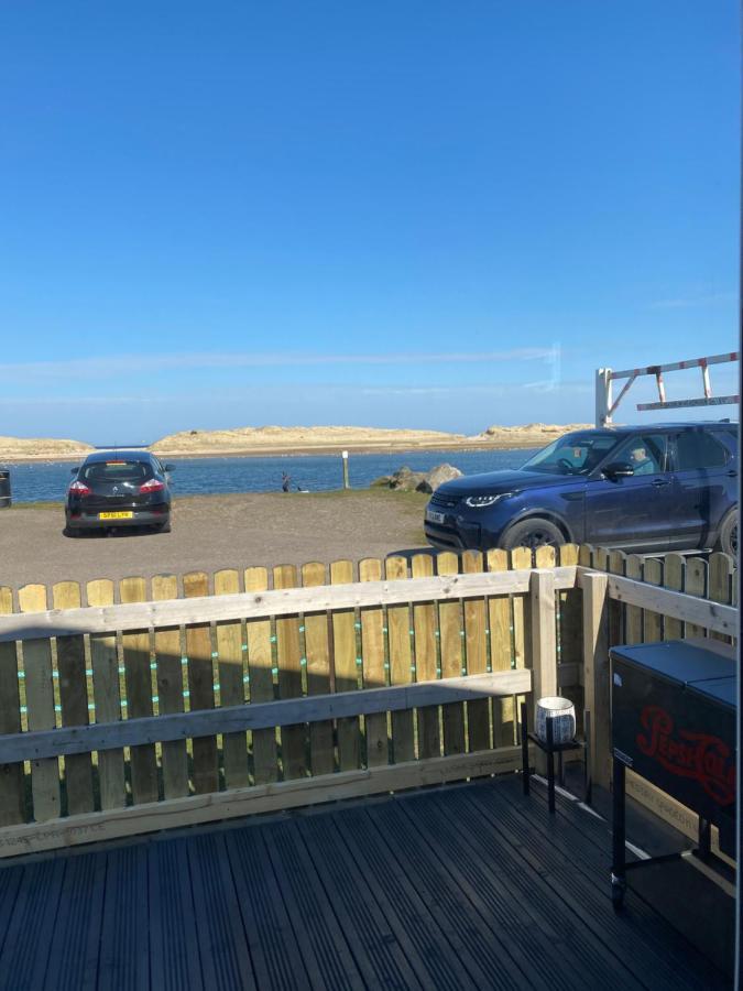 Beachfront Lodge, Lossiemouth Bay Bagian luar foto