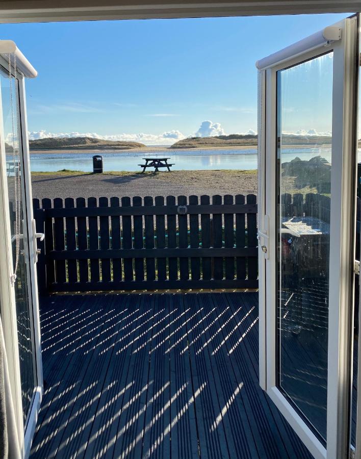 Beachfront Lodge, Lossiemouth Bay Bagian luar foto